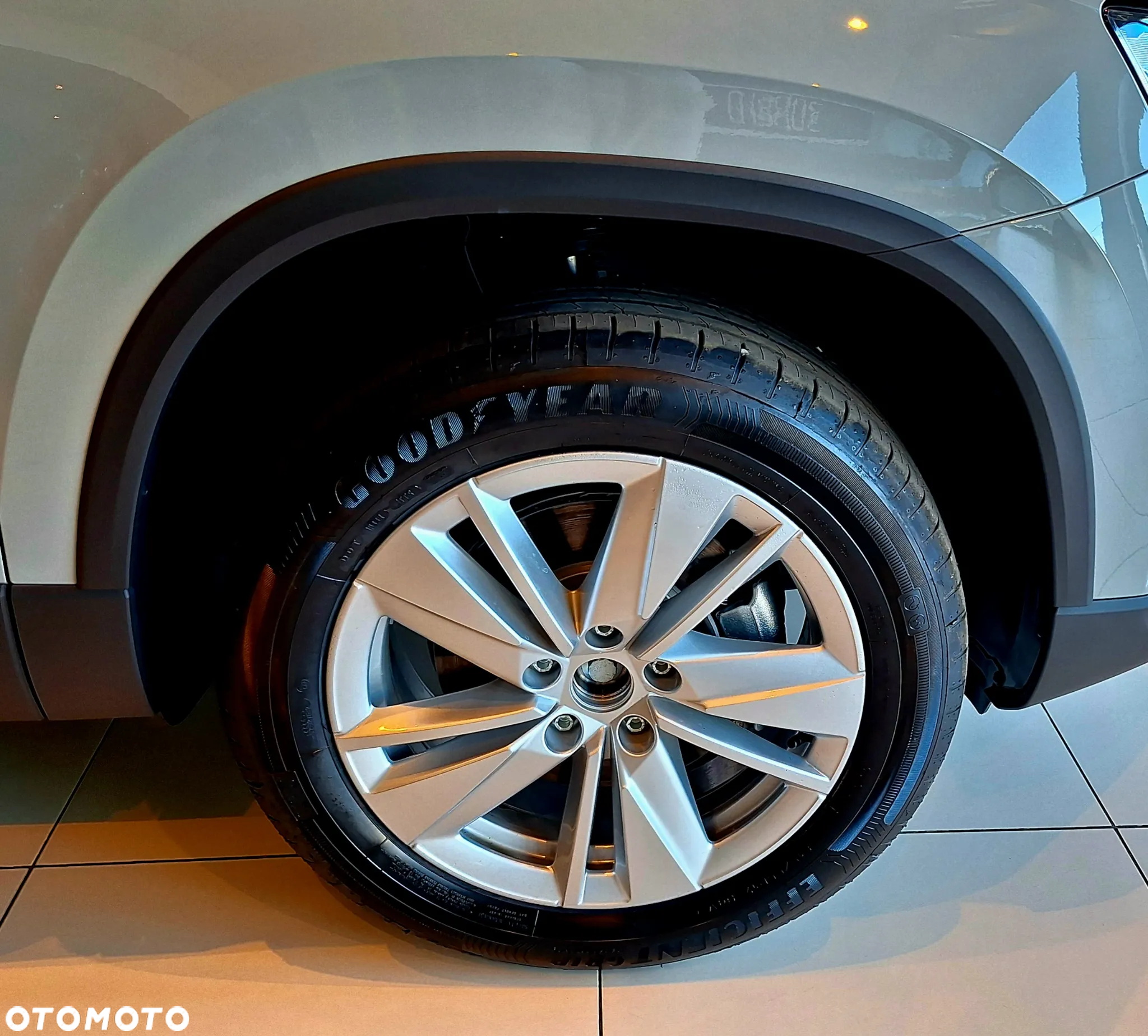 Skoda Karoq 1.5 TSI ACT Selection DSG - 5