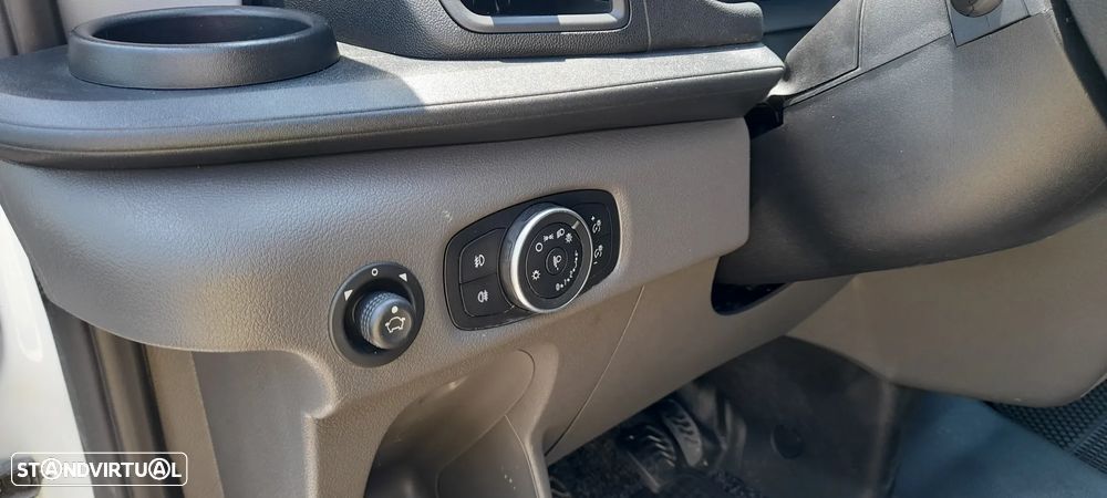 Ford TRANSIT 2.0 TDCI CH CD 7 LUGARES RODADO DUPLO NACIONAL - 22