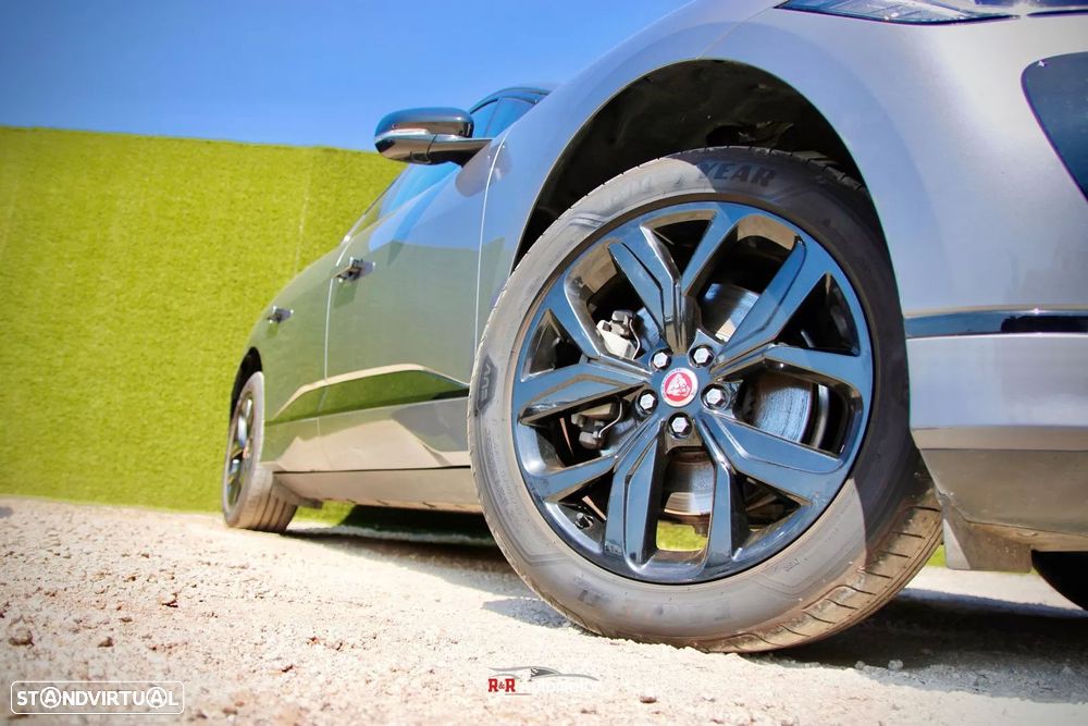 Jaguar I-Pace EV400 R-Dynamic HSE AWD - 8