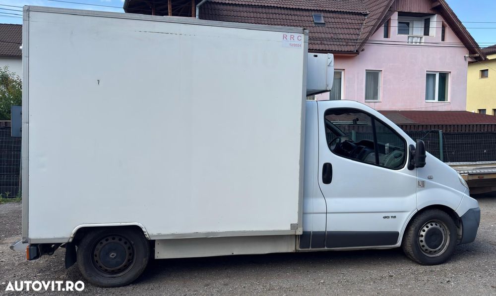 Renault TRAFIC - 3