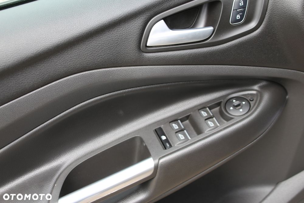 Ford Kuga 1.5 EcoBoost 2x4 SYNC - 13
