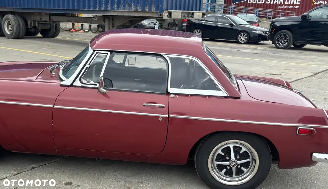 MG MGB - 21