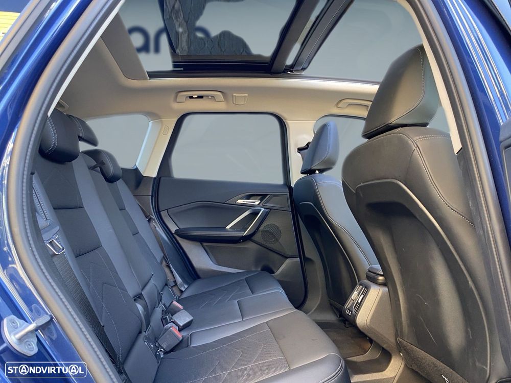 BMW iX1 eDrive20 xLine - 18