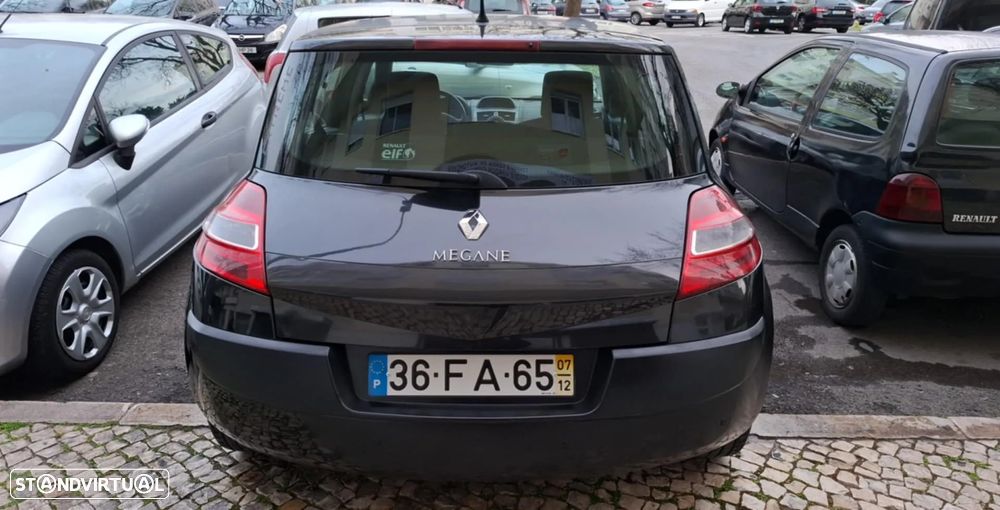 Renault Mégane 1.5 dCi Dynamique - 5