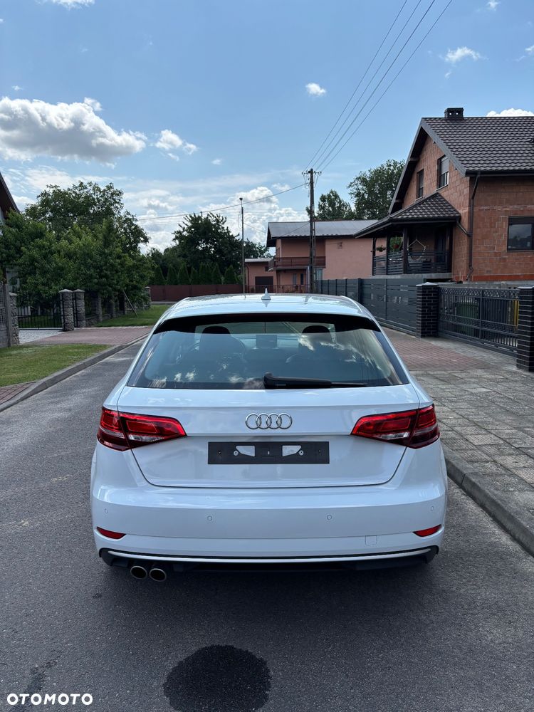 Audi A3 Sportback - 8