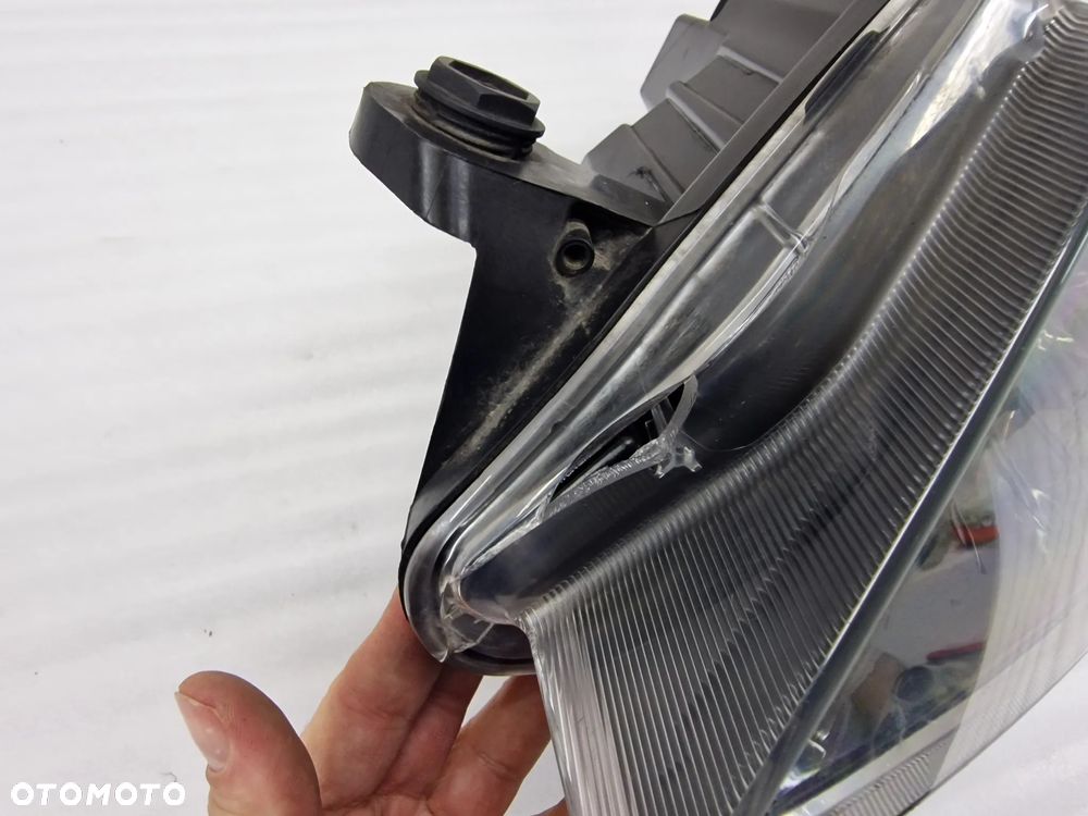 SKODA SUPERB III 3 3V 15- BI-XENON LEWY LEWA LAMPA PRZEDNIA PRZÓD , NR 3V1941015A , NR AUKCJI LL355 - 6