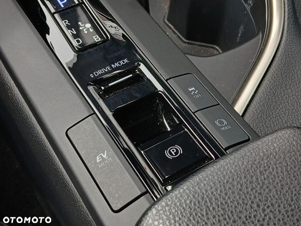 Toyota C-HR - 31