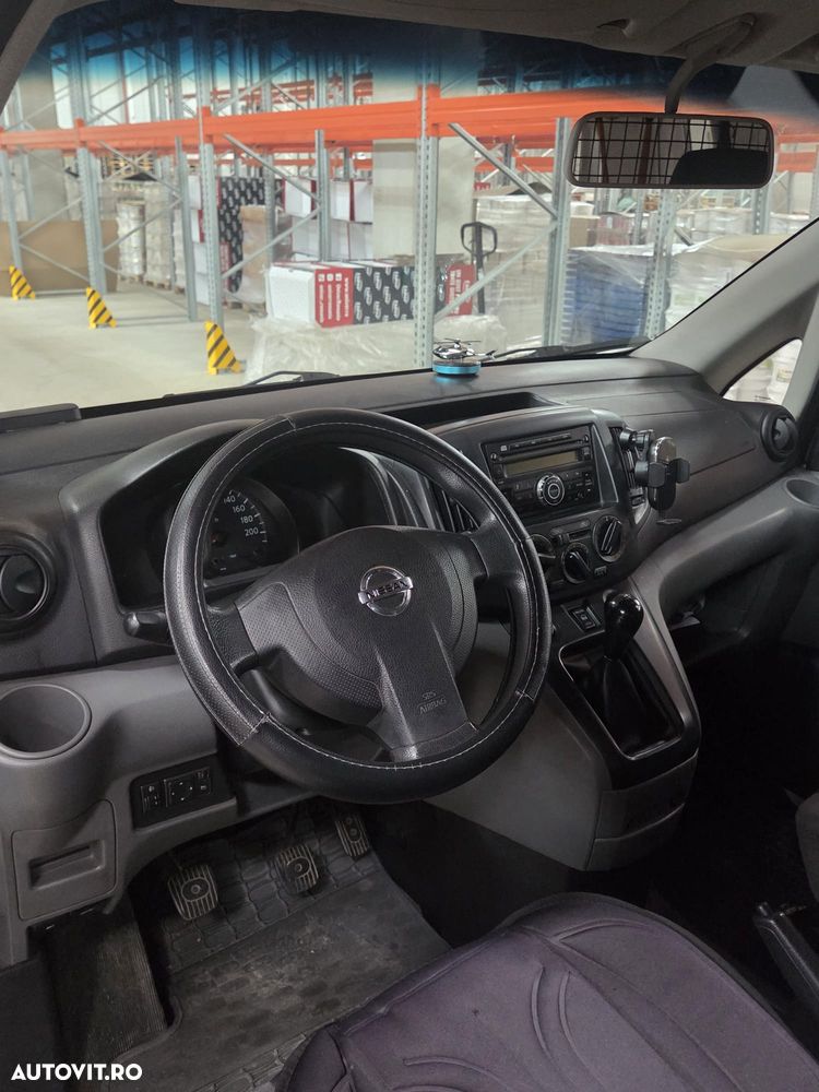 Nissan NV200 - 2