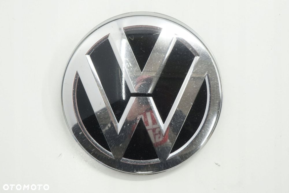 VW PASSAT B8 17R ZNACZEK EMBLEMAT PRZÓD POD RADAR 3G0853601A