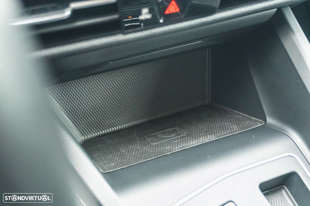 VW Golf 2.0 TDI SCR DSG Life - 23