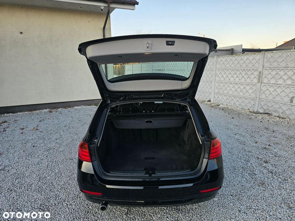 BMW Seria 3 318d Blue Performance - 20