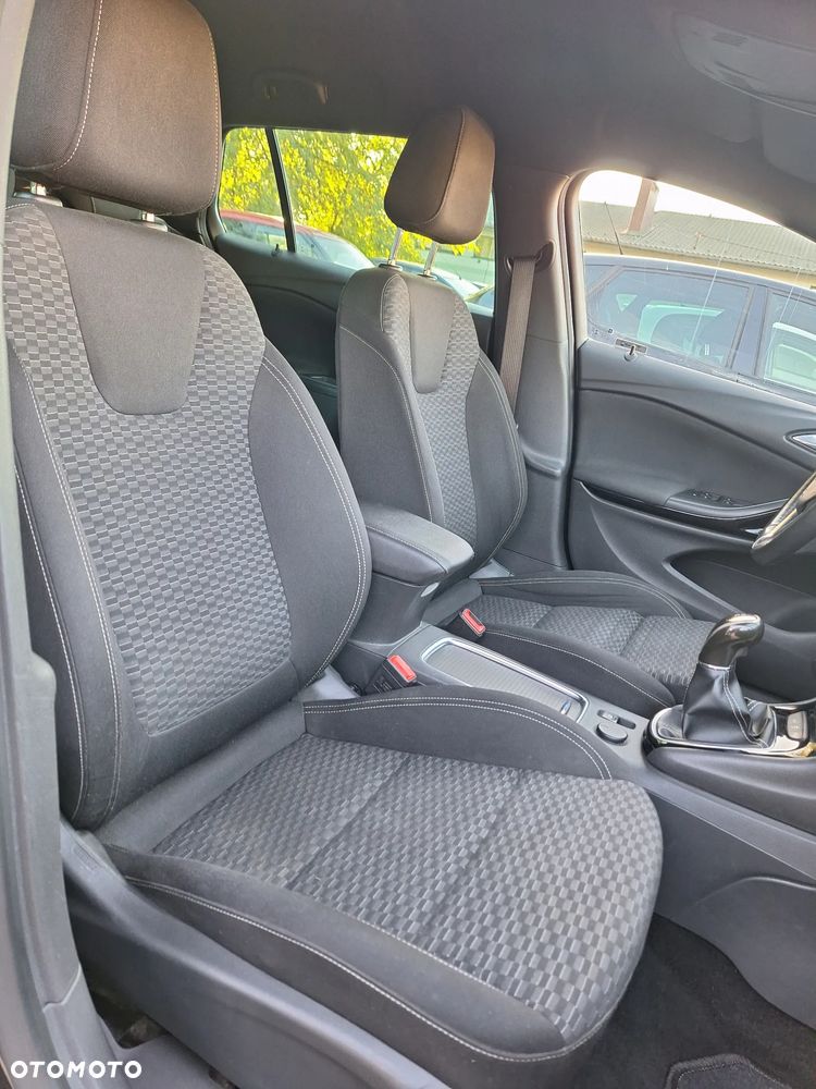 Opel Astra 1.4 Turbo Dynamic - 19