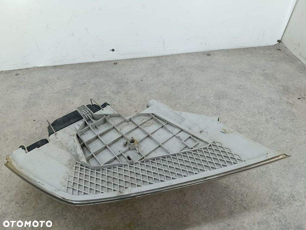 LAMPA PRZÓD LEWA SKODA OCTAVIA II - 9