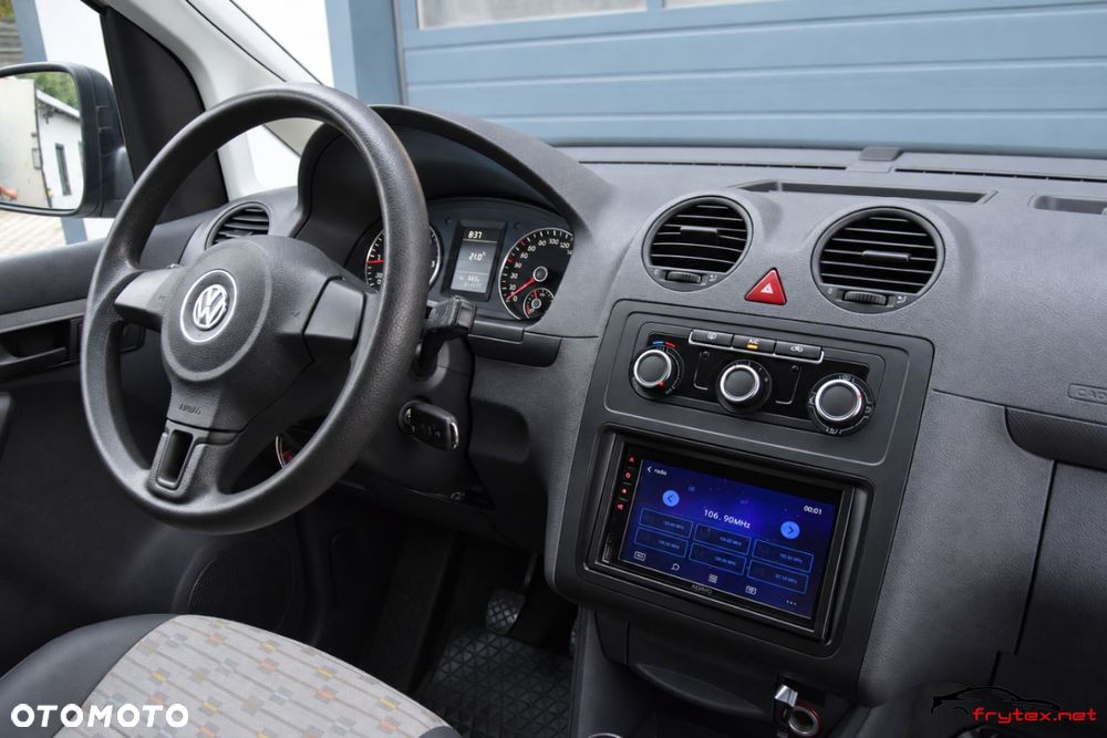 Volkswagen Caddy - 26