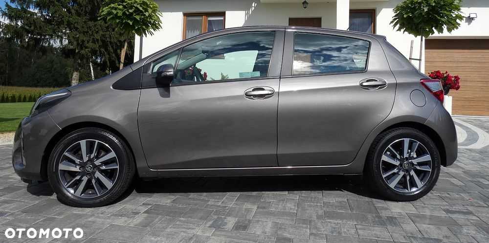 Toyota Yaris 1.5 Selection - 11