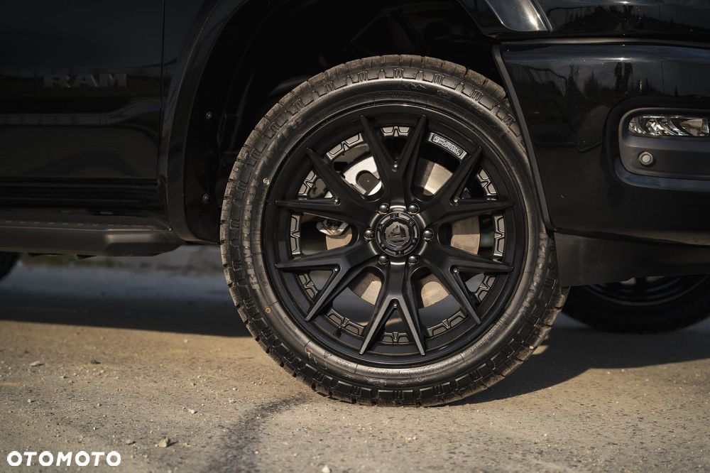 RAM 1500 - 27