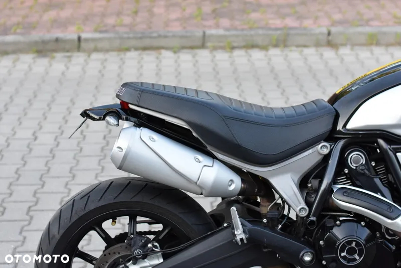 Ducati Scrambler - 10