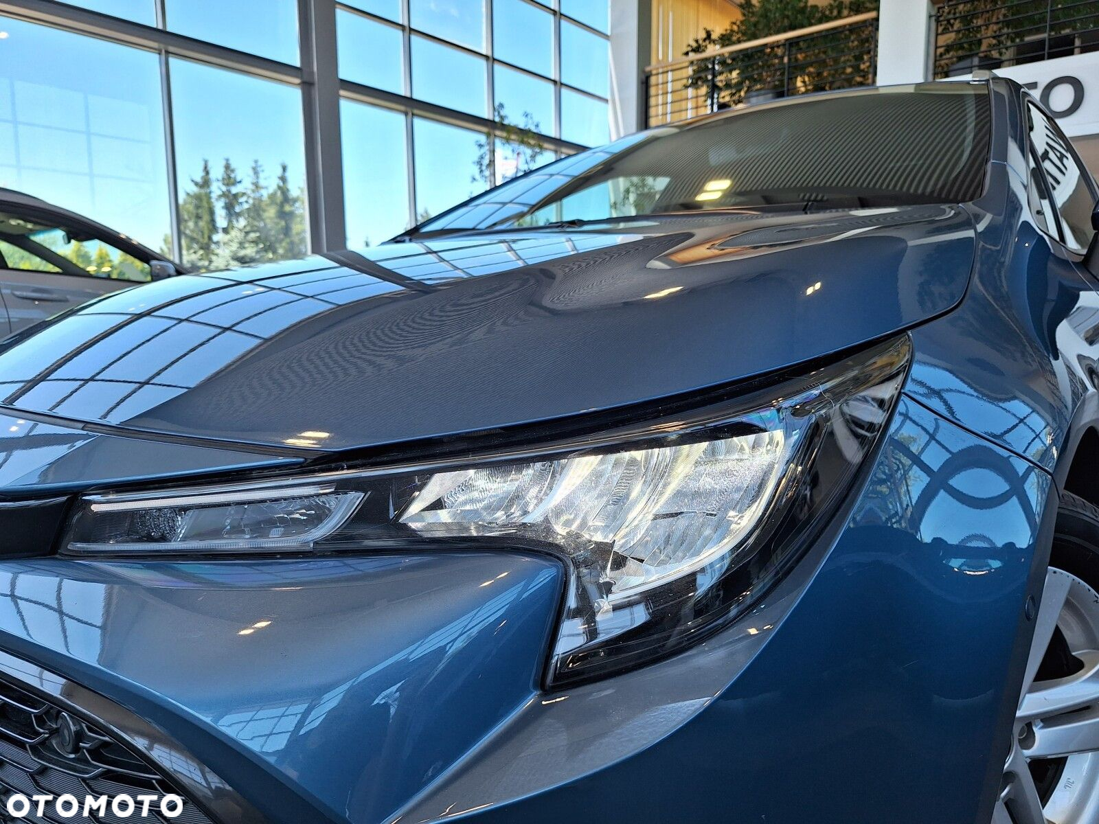 Toyota Corolla 2.0 Hybrid Comfort - 10