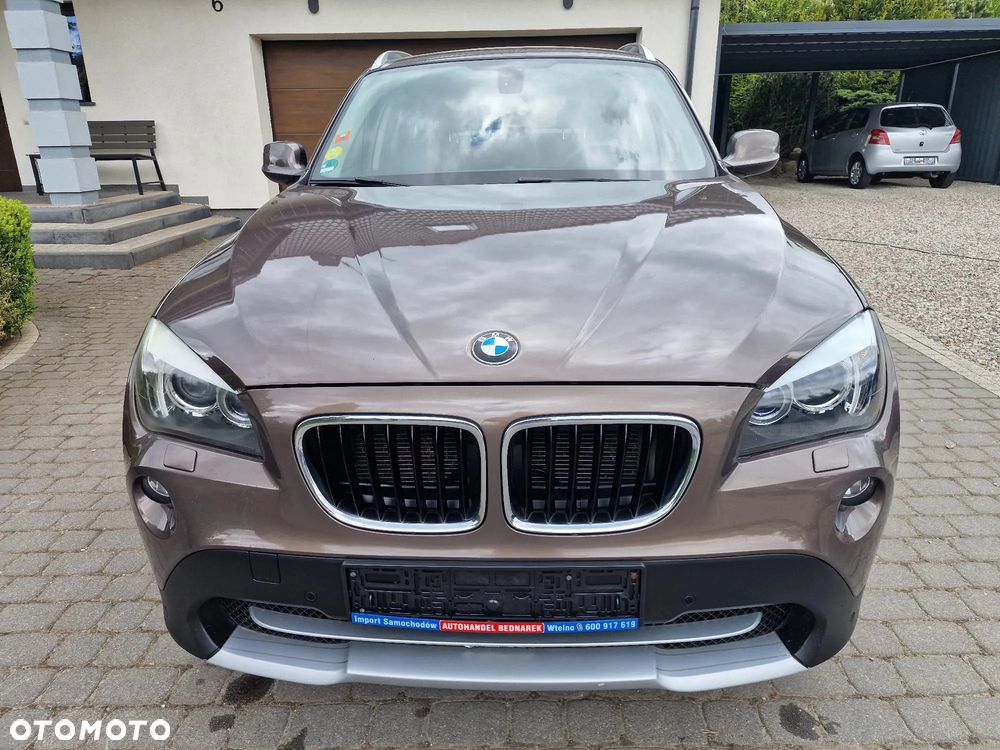 BMW X1 xDrive18d Sport Line - 13