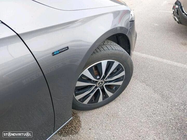 Mercedes-Benz A 250 - 17