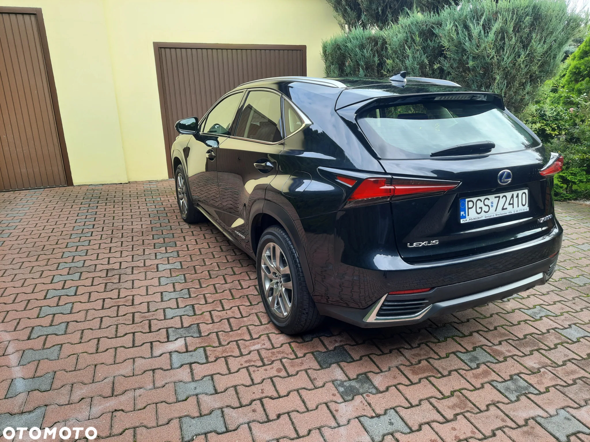 Lexus NX - 4