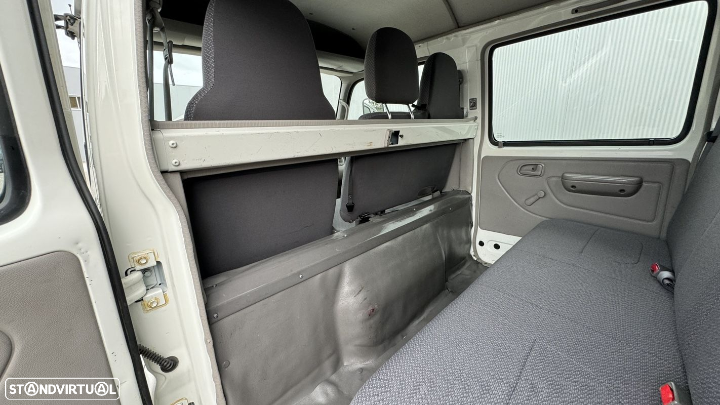 Toyota Dyna 3.0 D-4D M 35.33 Cabine Dupla A/C - 22