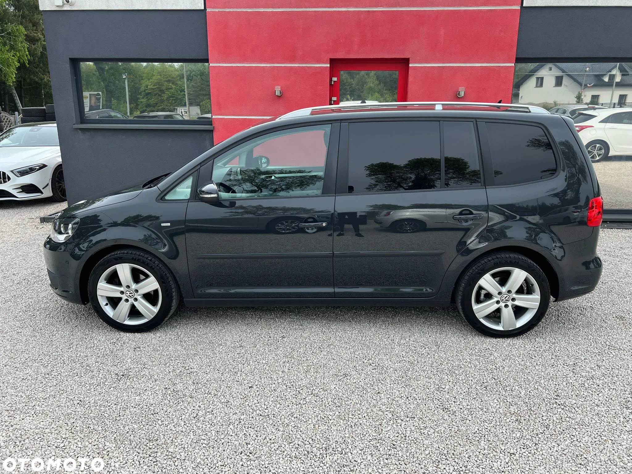 Volkswagen Touran 1.6 TDI DPF DSG Cup - 12