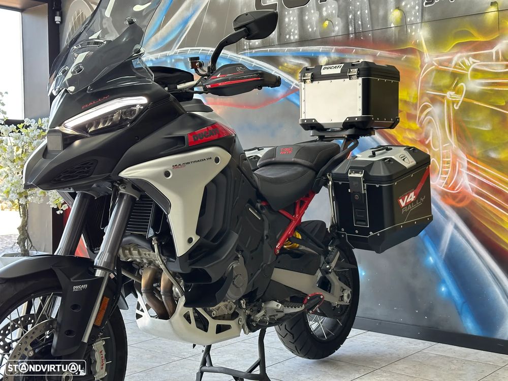 Ducati Multistrada MTS V4 RALLY RADAR BLACK PACK MALAS ALUMÍNIO - 30
