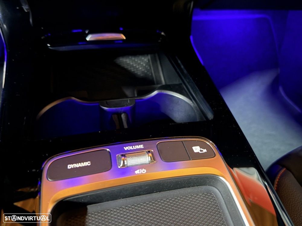 Mercedes-Benz CLA 250 e AMG Line - 16