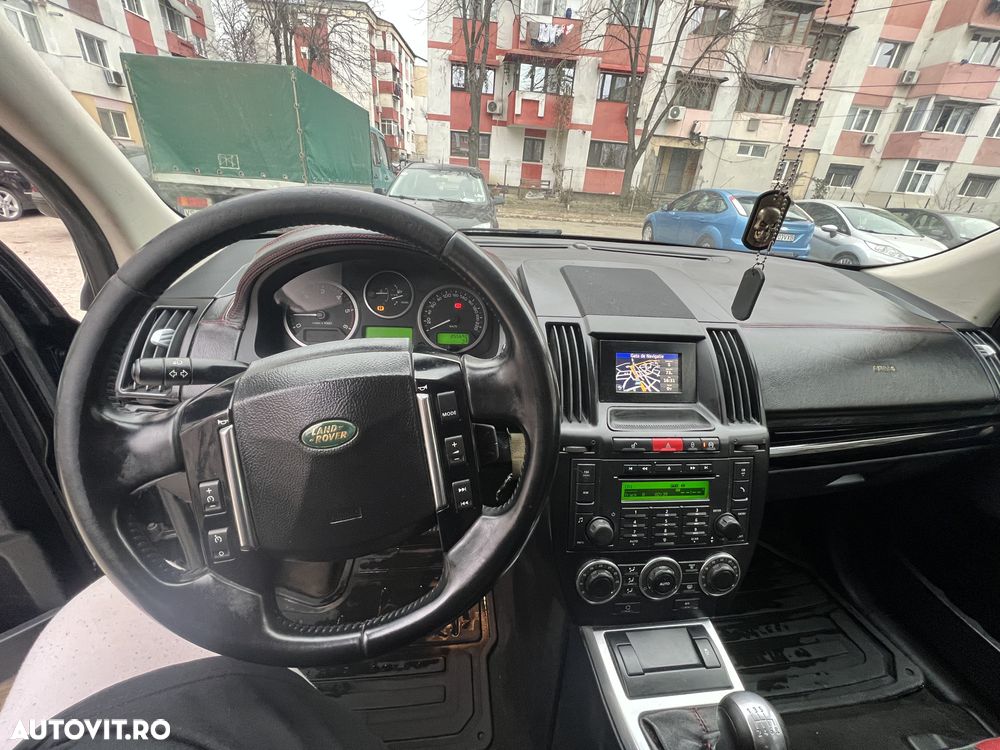 Land Rover Freelander 2 2.2L TD4 HSE - 7