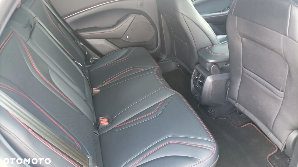 Ford Mustang Mach-E 98kWh AWD First Edition - 14