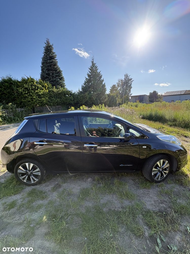Nissan Leaf 30 kWh (mit Batterie) Tekna - 23