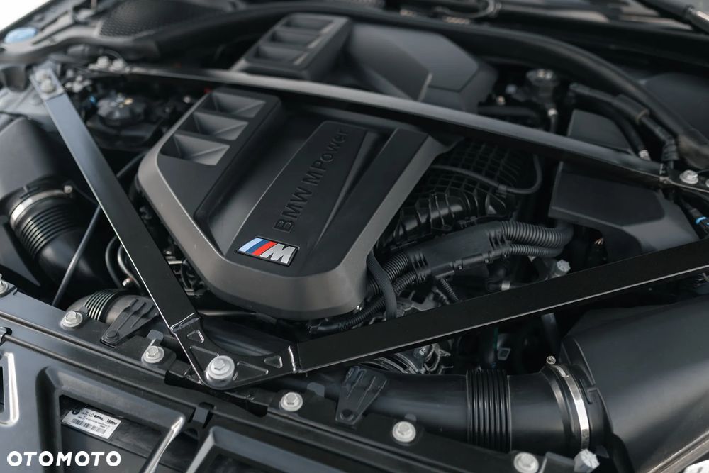 BMW M4 Competition M xDrive sport - 22