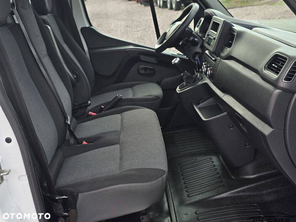 Renault MASTER DOKA Brygadówka 7 osób klima manual - 27