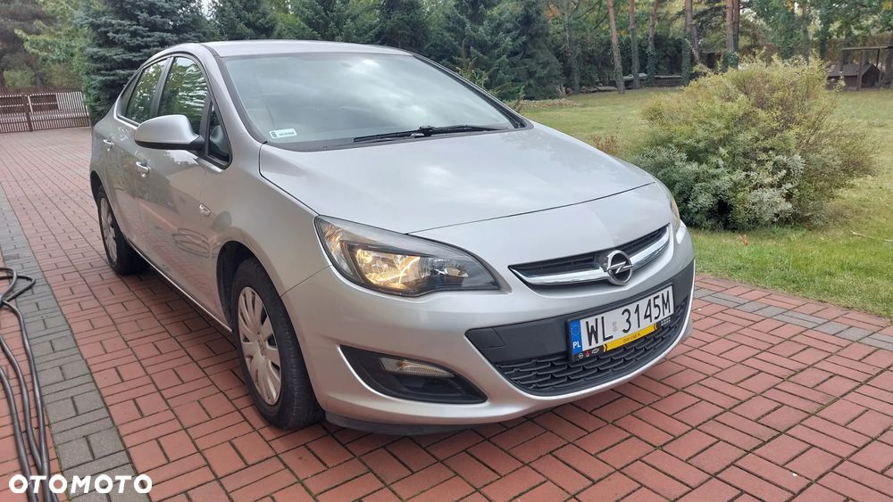 Opel Astra IV 1.4 T Enjoy - 3