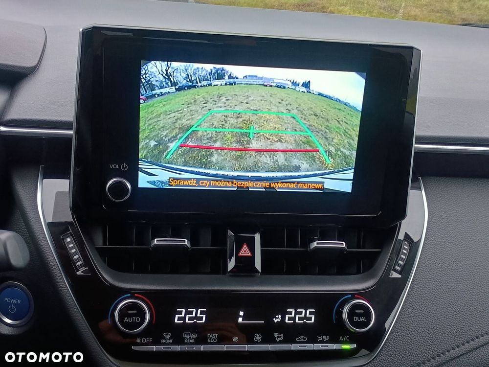 Toyota Corolla 1.8 Hybrid Comfort - 14