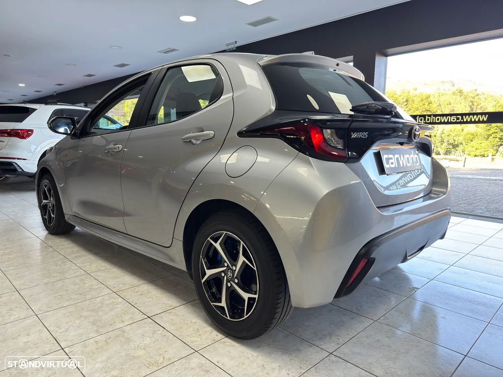 Toyota Yaris 1.5 HDF Comfort Plus - 30