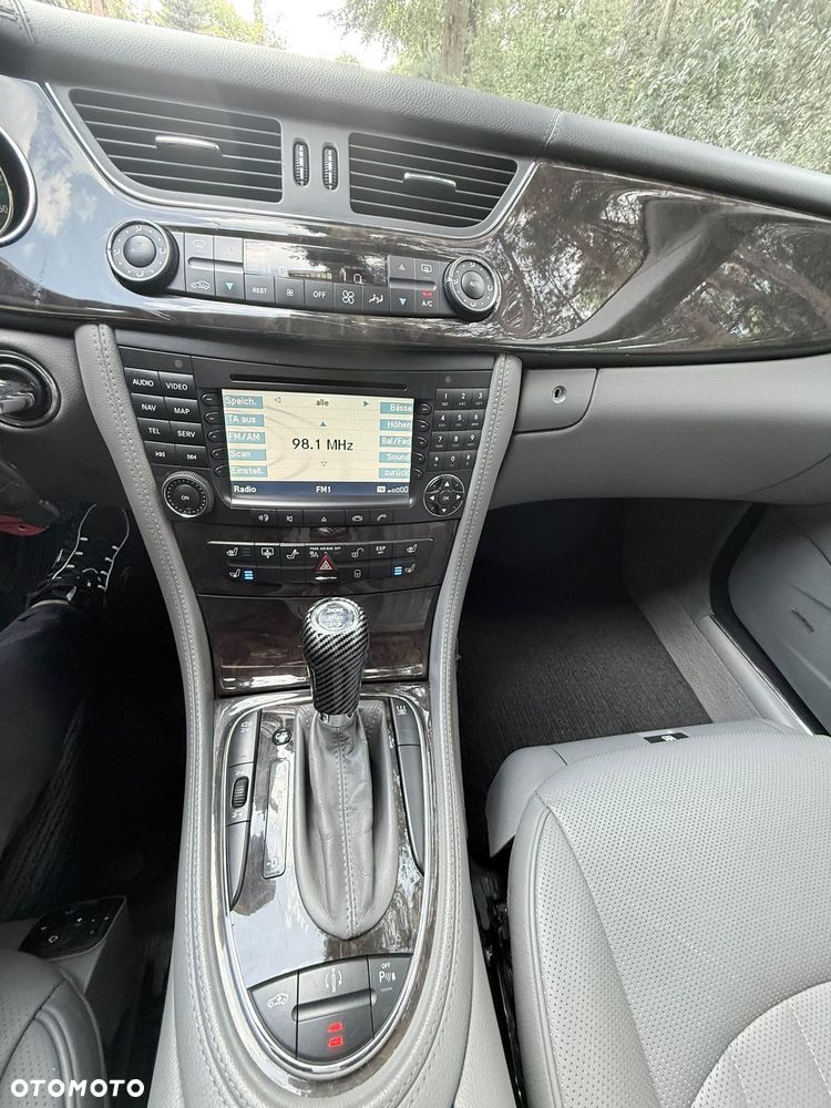 Mercedes-Benz CLS - 12