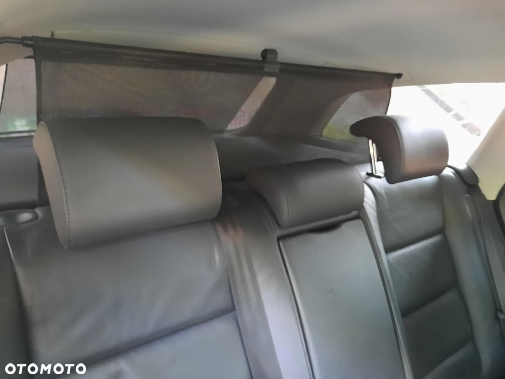Audi A6 Avant 2.7 TDI DPF quattro tiptronic - 23