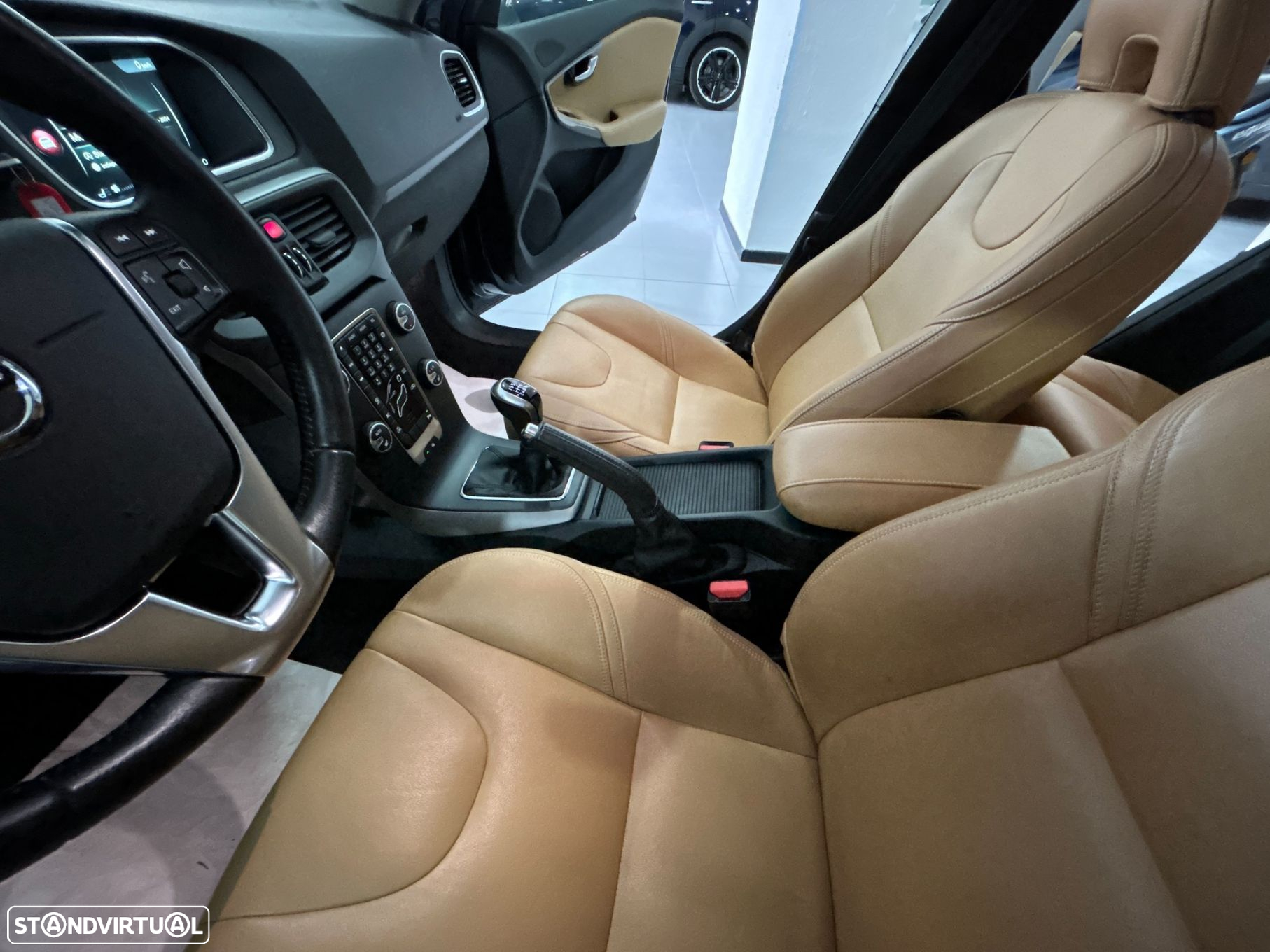 Volvo V40 - 5