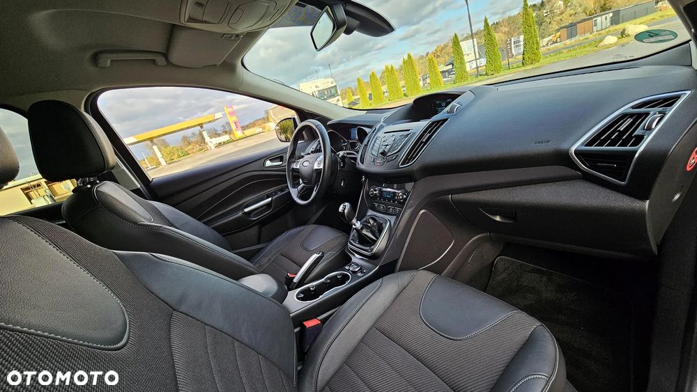 Ford Kuga 2.0 TDCi 4x4 Trend - 22