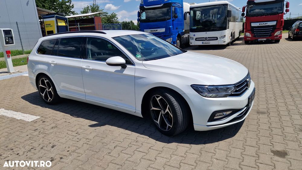 Volkswagen Passat - 5