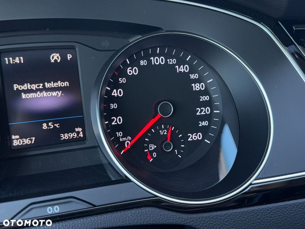 Volkswagen Passat Variant - 19