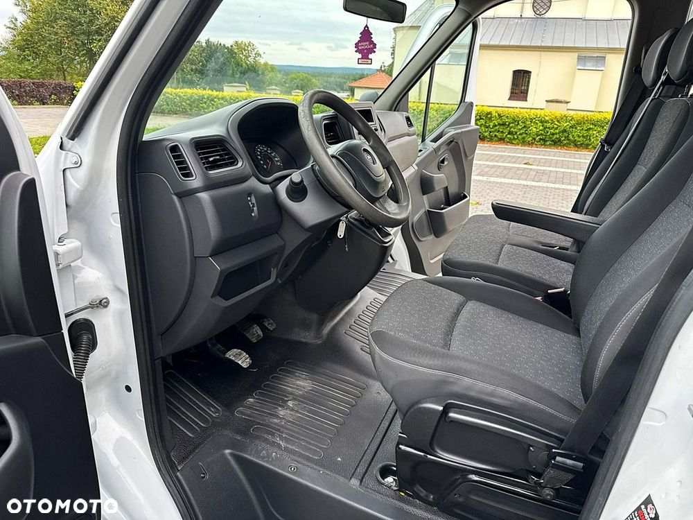 Renault Master - 25