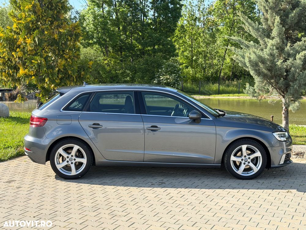 Audi A3 2.0 TDI S tronic Sport - 11