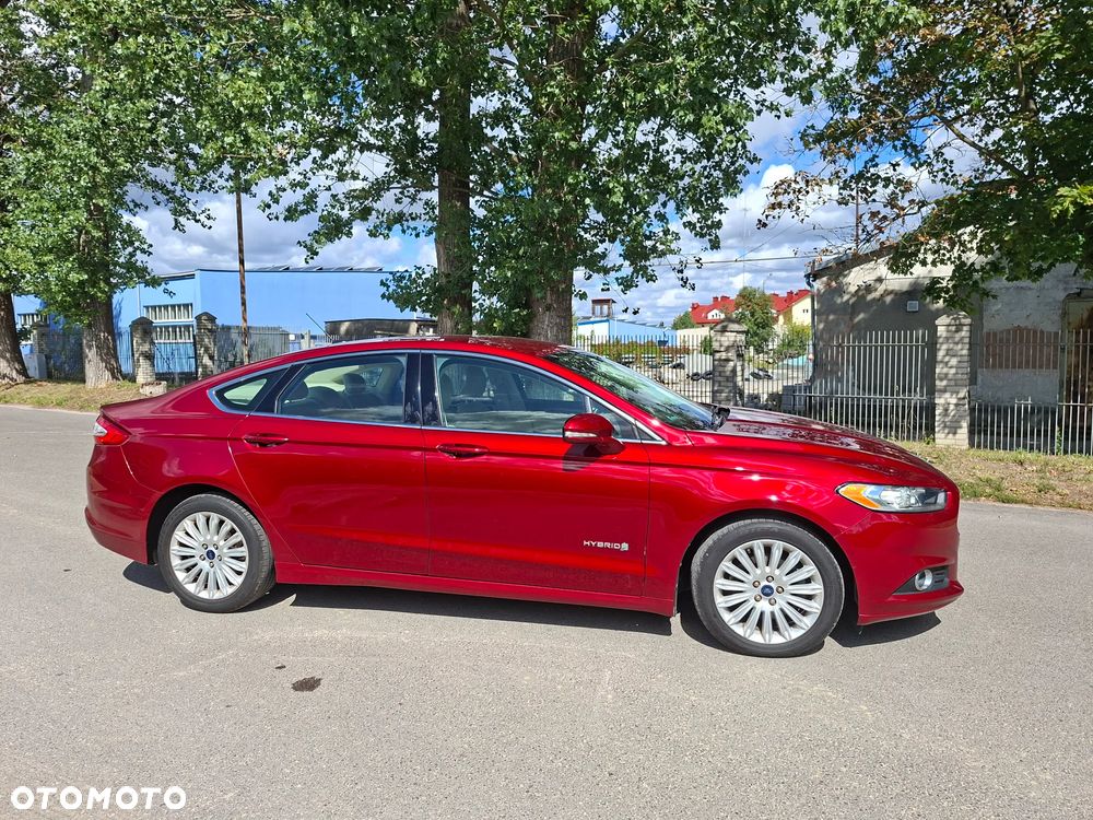 Ford Fusion - 1