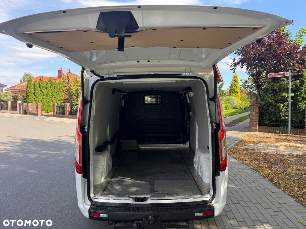 Ford Transit Custom - 10