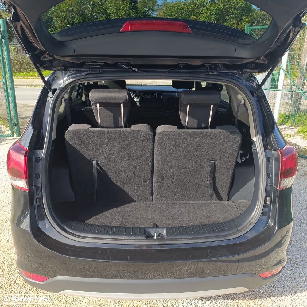 Kia Carens 1.7 CRDi ISG TX - 15
