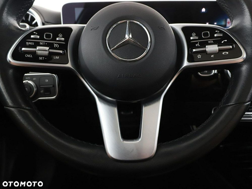 Mercedes-Benz Klasa A 200 7G-DCT - 22