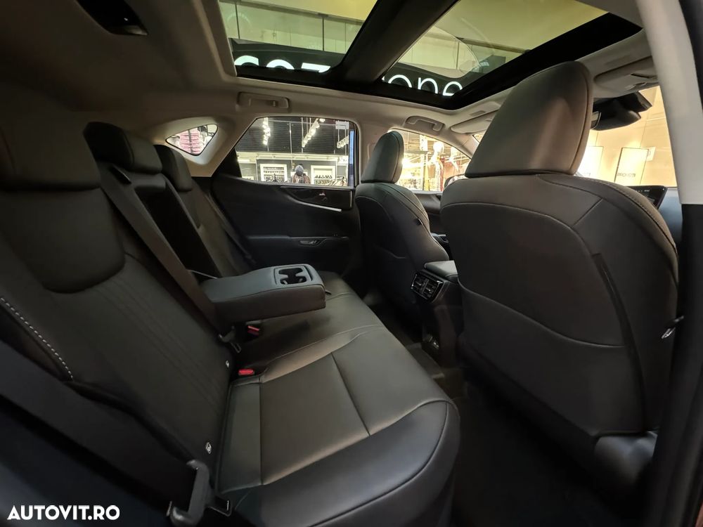 Lexus Seria NX 450h+ AWD CVT PHEV Executive - 26